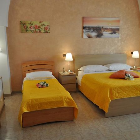 7 Contrade Bed and Breakfast Ταράντο Εξωτερικό φωτογραφία